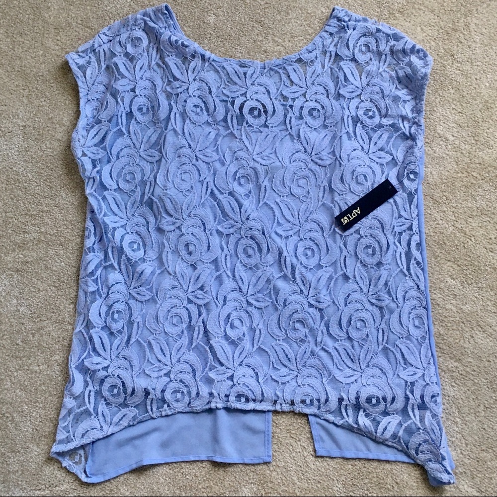 NWT APT. 9 LACE TOP